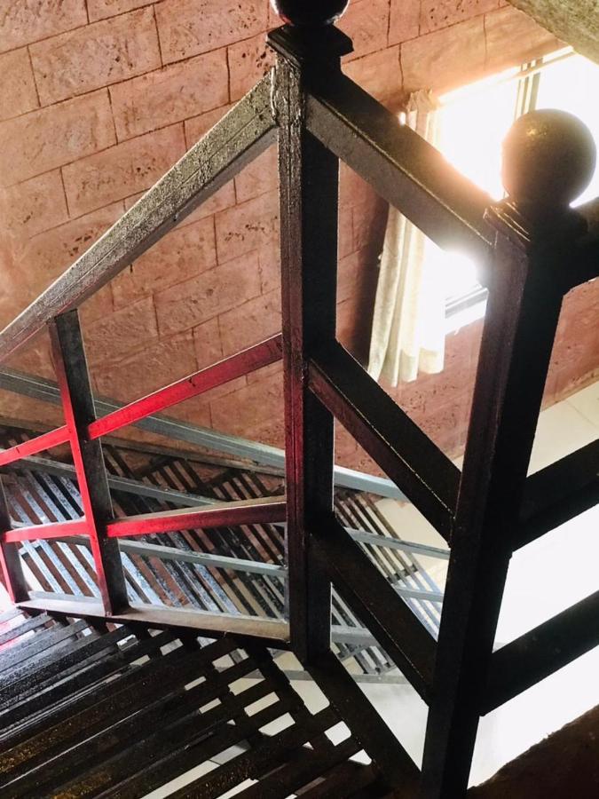 Rohan Homestay By Traviget Hospitality, Dapoli-Konkan Harnai Eksteriør billede