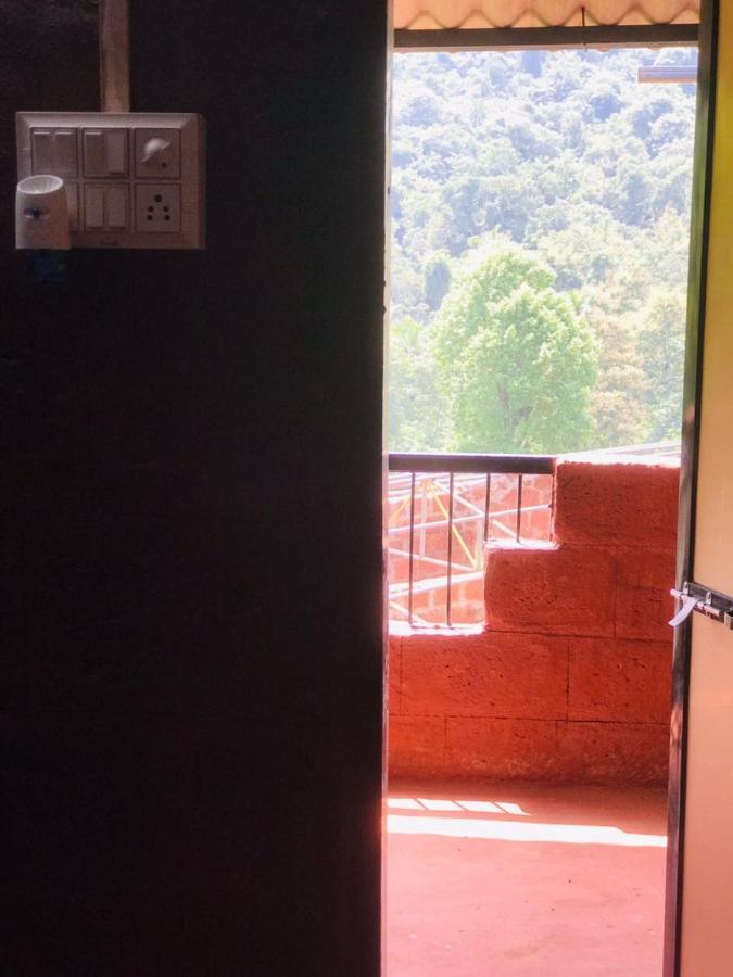 Rohan Homestay By Traviget Hospitality, Dapoli-Konkan Harnai Eksteriør billede
